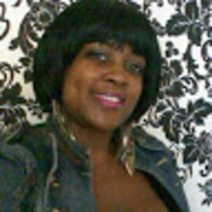 Meet your Posher, Bee